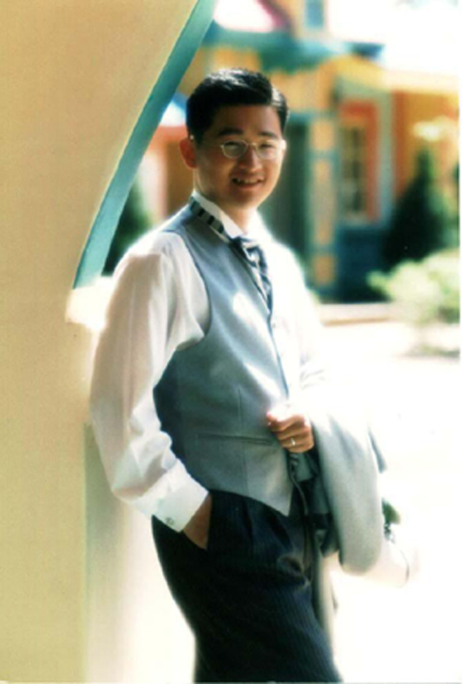 me.jpg (120737 bytes)